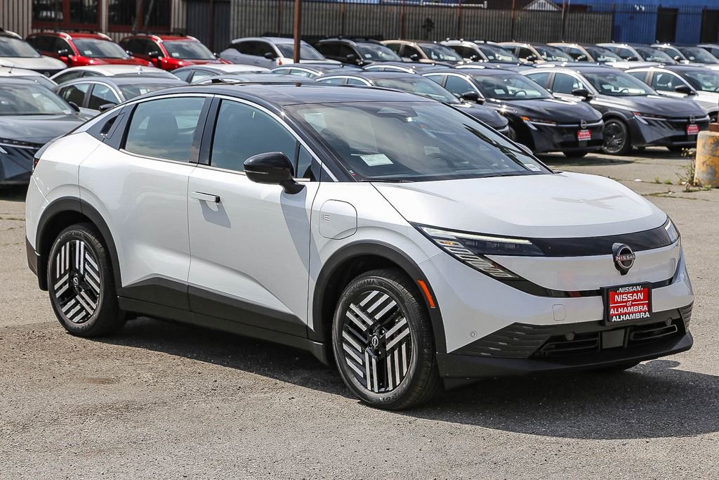 New 2026 Nissan Leaf SV+ FWD image 4