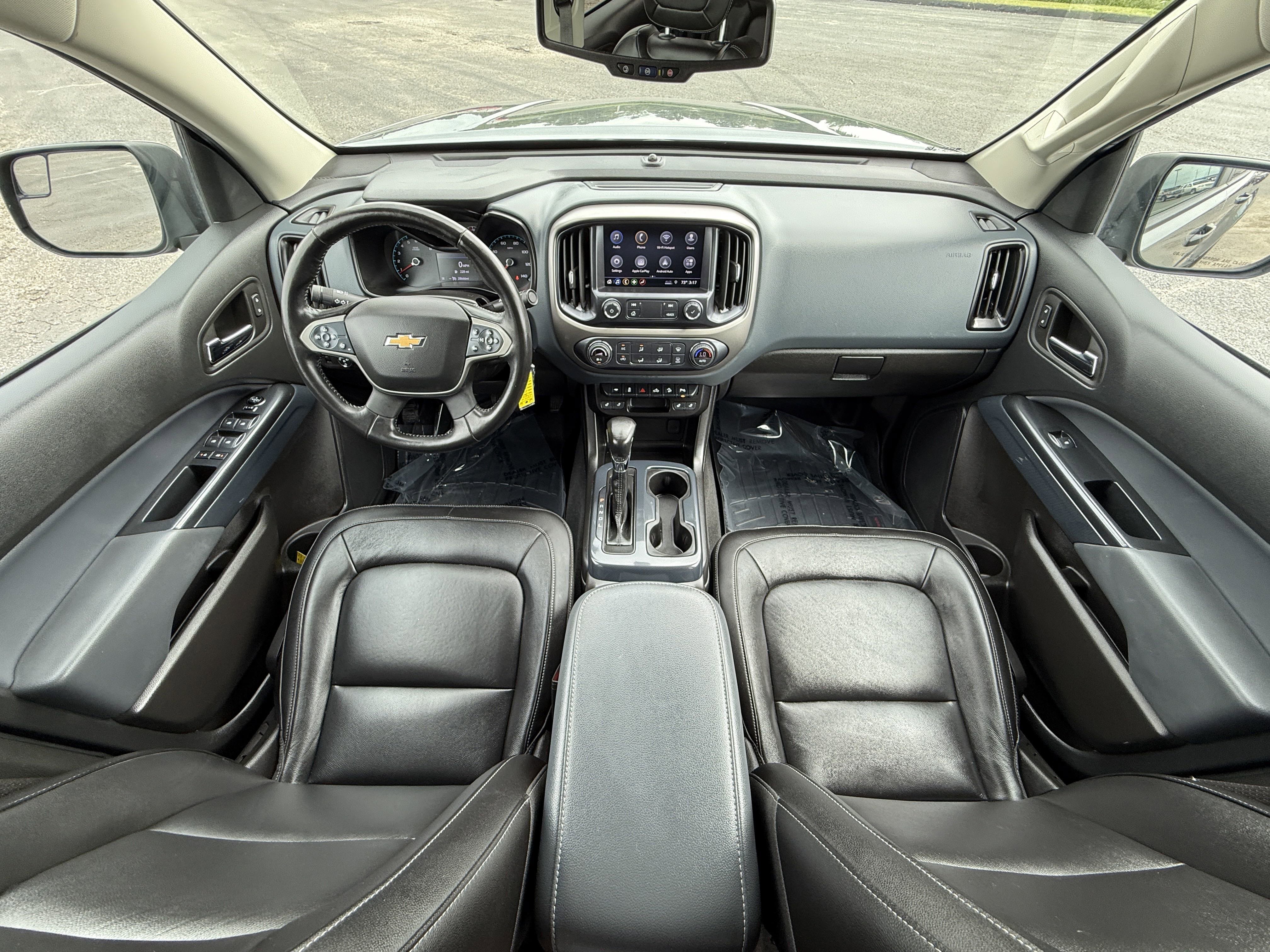 Used 2022 Chevrolet Colorado Z71 w/ LPO, Tonneau and Step Package image 12