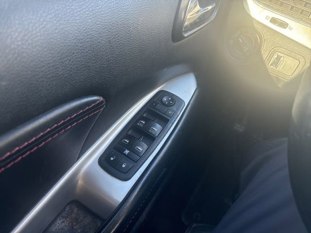 Used 2015 Dodge Journey R/T w/ Flexible Seating Group image 8