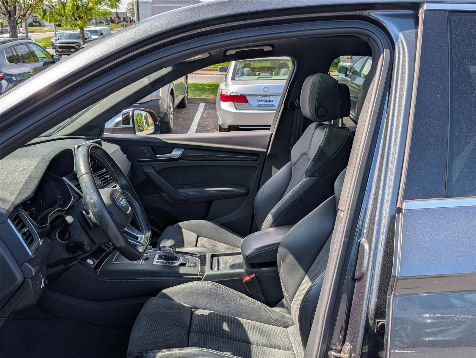 Used 2020 Audi SQ5 Premium Plus w/ Premium Plus Package AWD/4WD image 13
