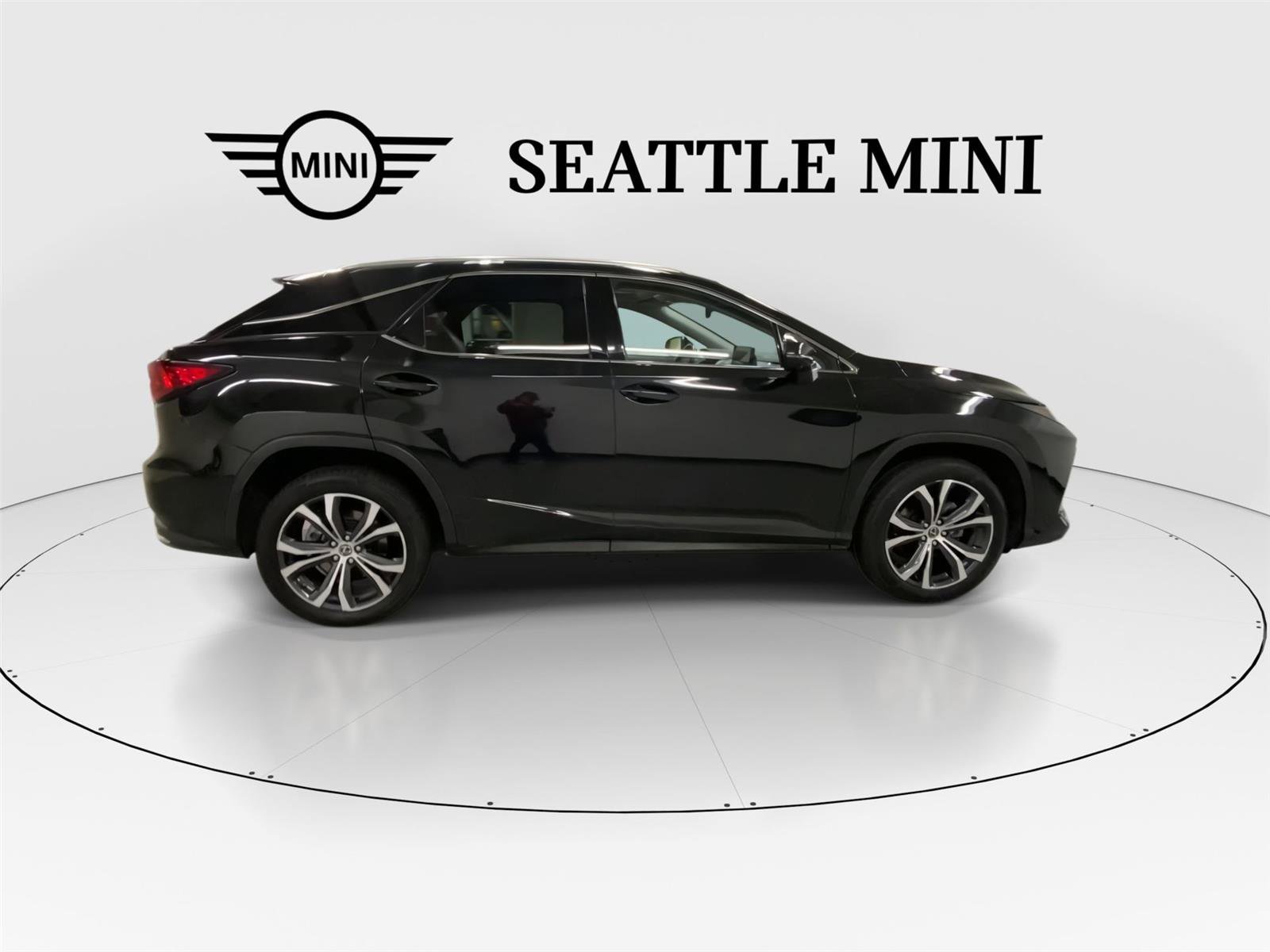 Used 2022 Lexus RX 450h AWD w/ Premium Package image 12