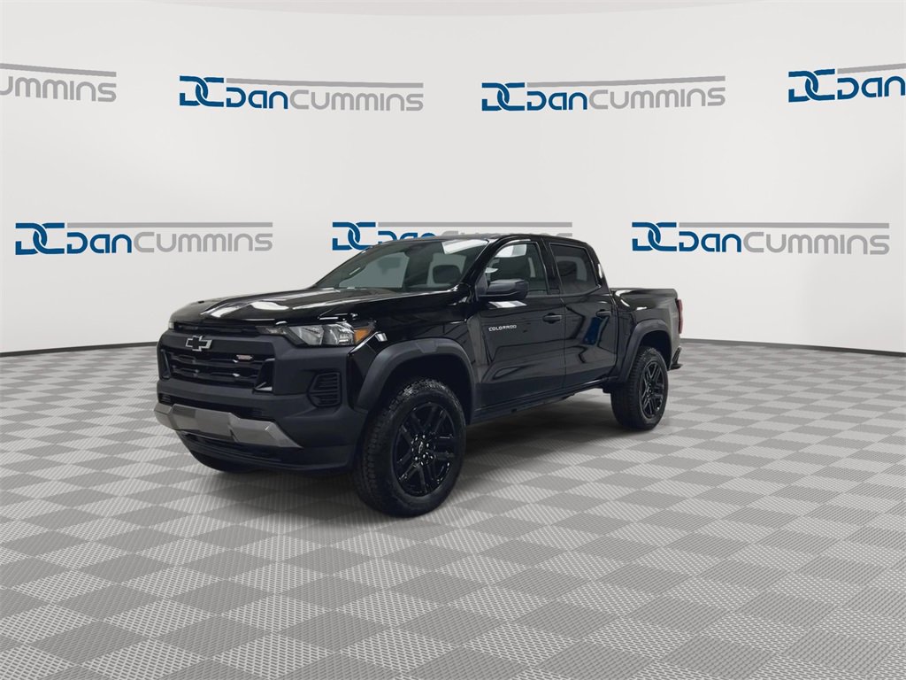 Used 2024 Chevrolet Colorado Trail Boss w/ Advanced Trailering Package image 4