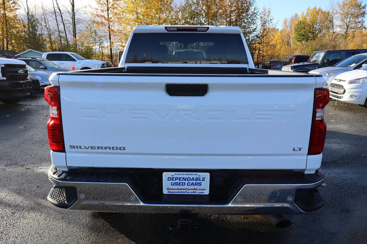 Used 2023 Chevrolet Silverado 2500 LT image 4