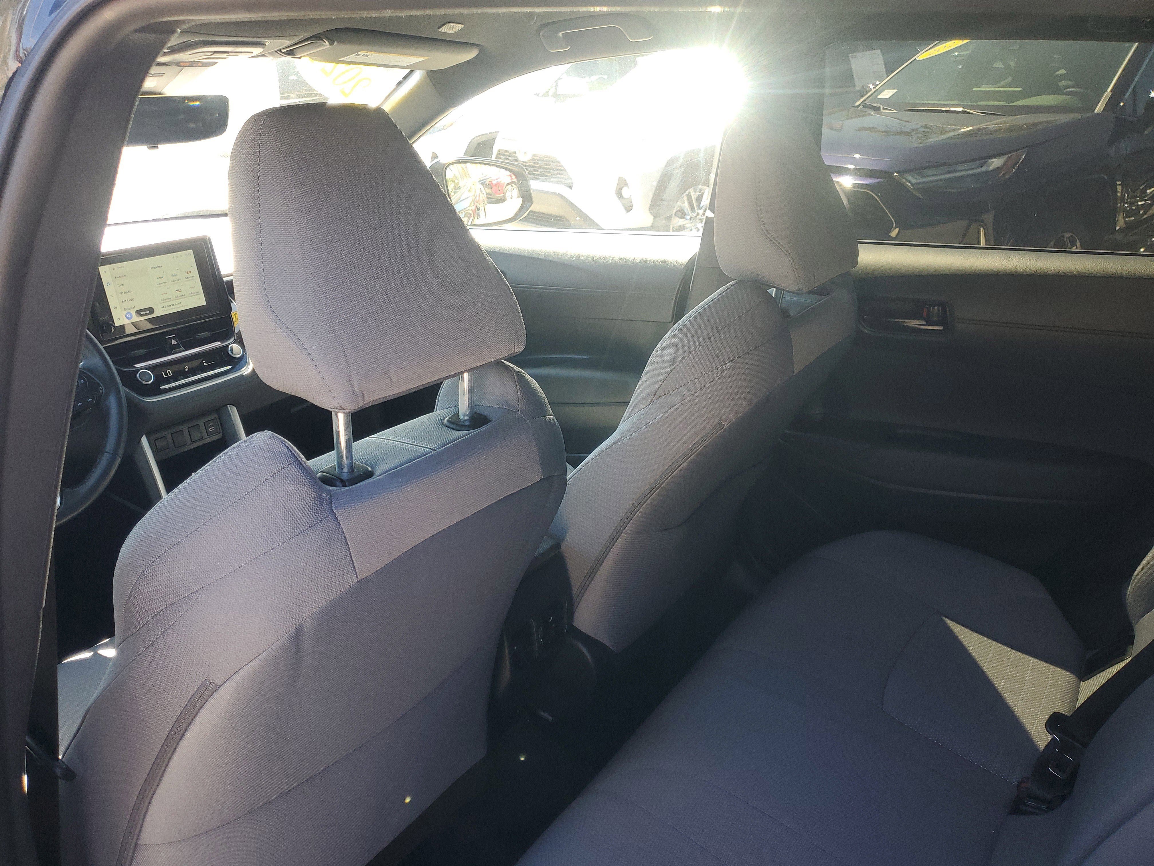 Certified 2024 Toyota Corolla Cross SE image 12