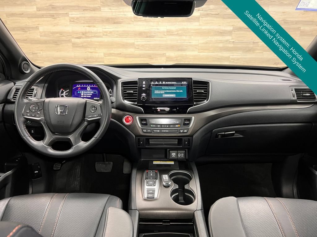 Used 2023 Honda Passport TrailSport image 2
