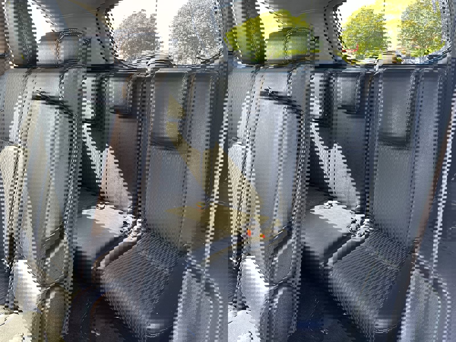 Used 2018 Toyota Highlander Plus FWD image 32