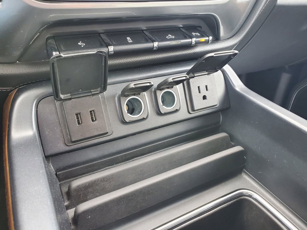 Used 2017 Chevrolet Silverado 1500 LTZ w/ Sport Package image 25