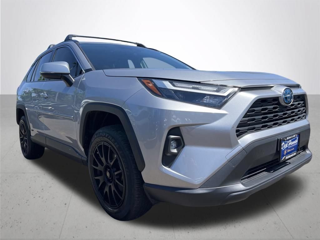 Used 2023 Toyota RAV4 XLE Premium AWD/4WD image 3