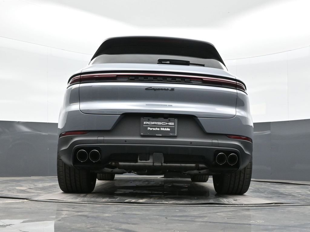 New 2026 Porsche Cayenne S image 36