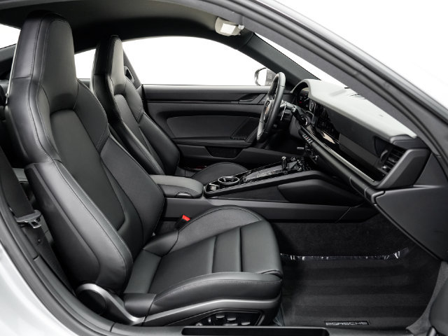 Certified 2024 Porsche 911 Carrera T RWD image 25