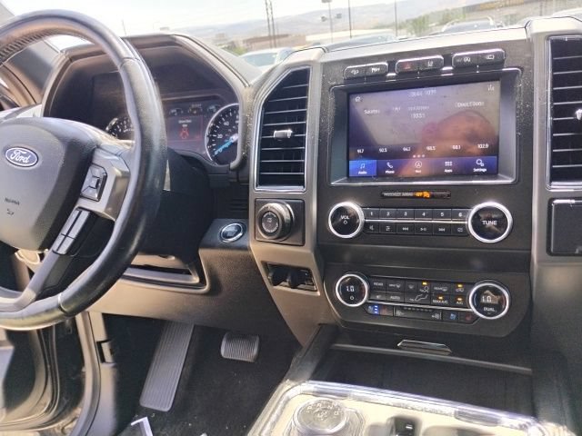 Used 2020 Ford Expedition Max XLT w/ Equipment Group 202A AWD/4WD image 19