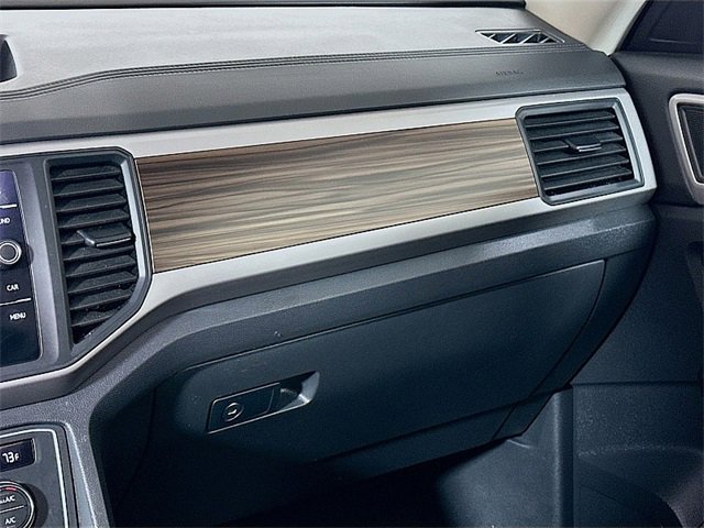 Used 2021 Volkswagen Atlas SE image 23