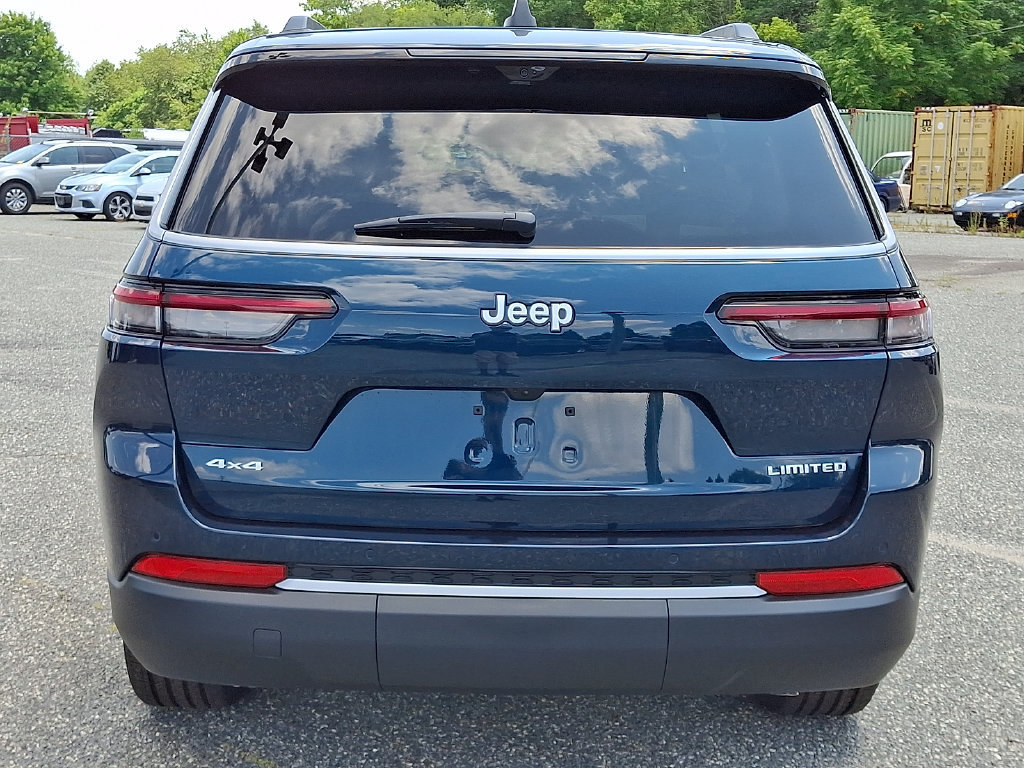 New 2026 Jeep Grand Cherokee L Limited w/ Luxury Tech Group II AWD/4WD image 7