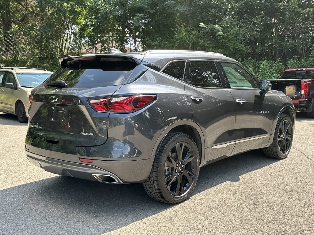 Used 2022 Chevrolet Blazer Premier w/ Enhanced Convenience Package AWD/4WD image 34
