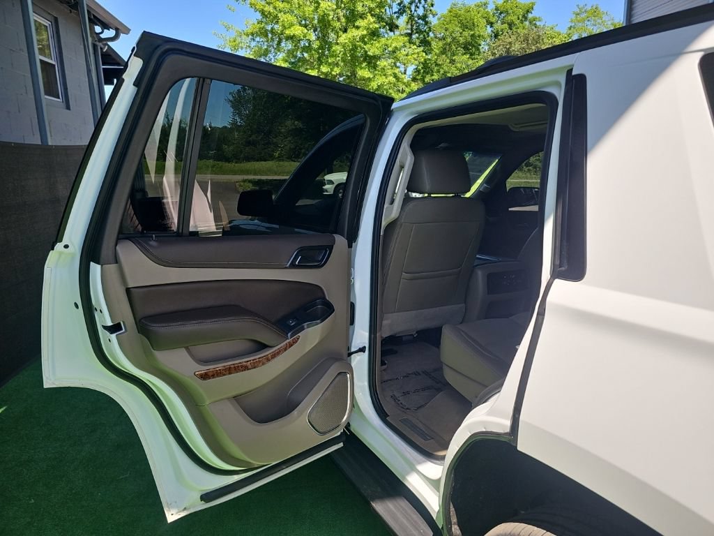 Used 2019 Chevrolet Tahoe Premier AWD/4WD image 28