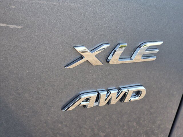 New 2026 Toyota Corolla Cross XLE w/ Convenience Package AWD/4WD image 28