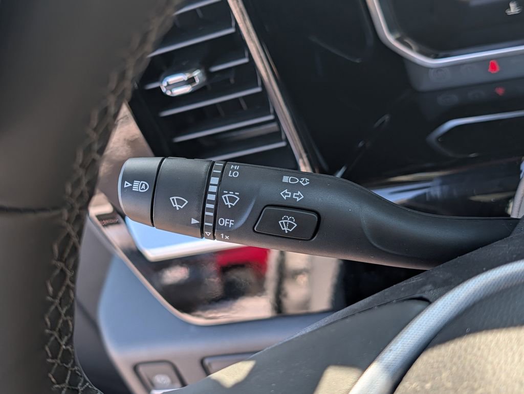 New 2026 GMC Sierra 1500 SLE image 41