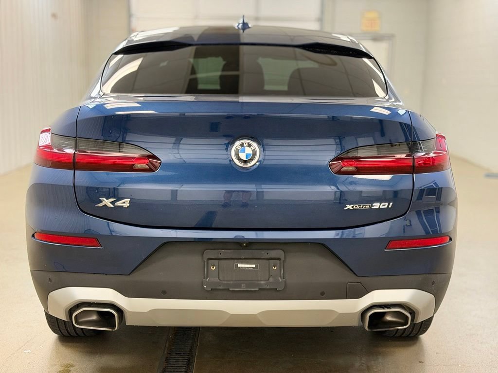 Used 2022 BMW X4 xDrive30i w/ Convenience Package AWD/4WD image 7