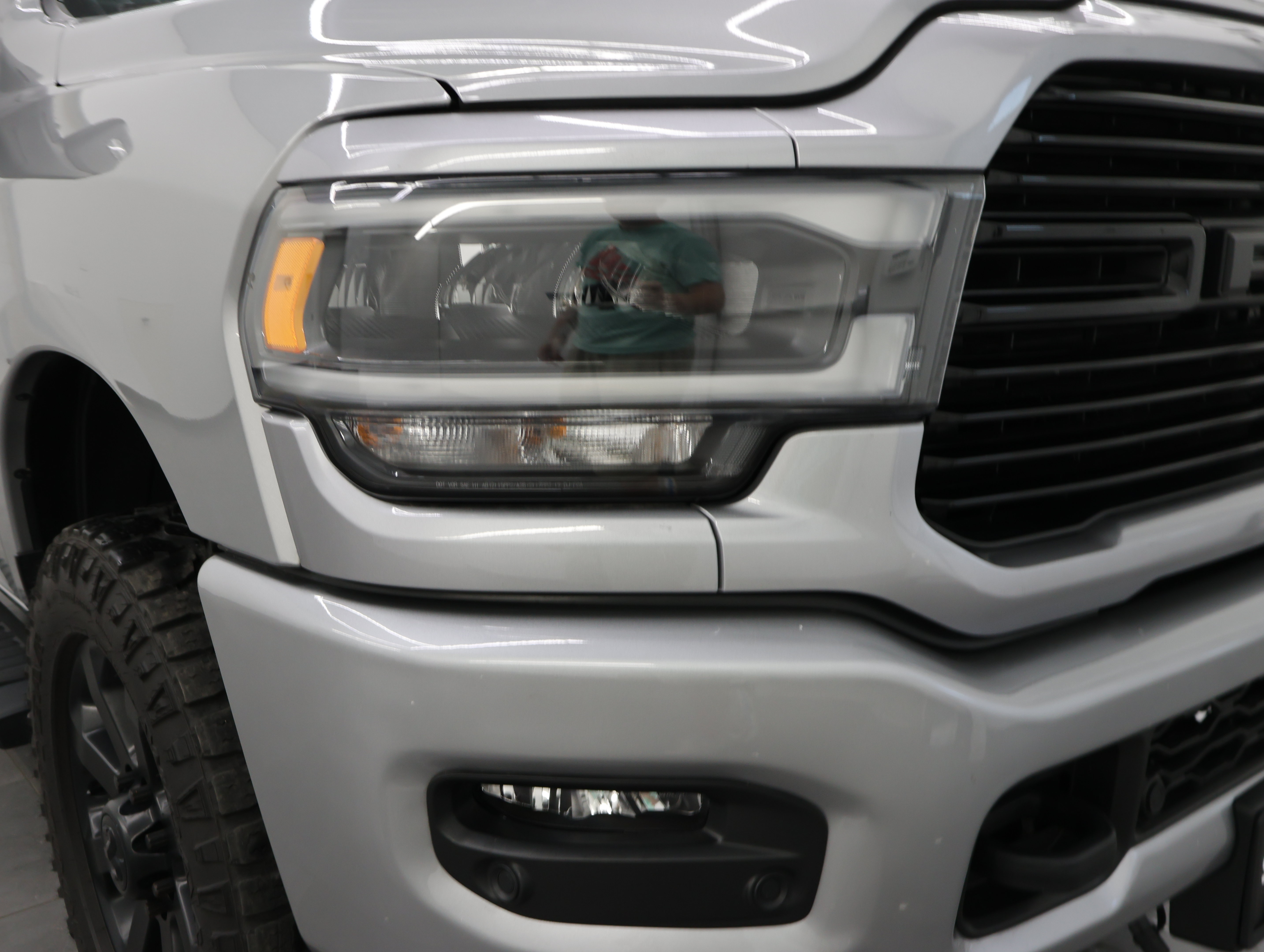 Used 2023 RAM 3500 Laramie AWD/4WD image 25