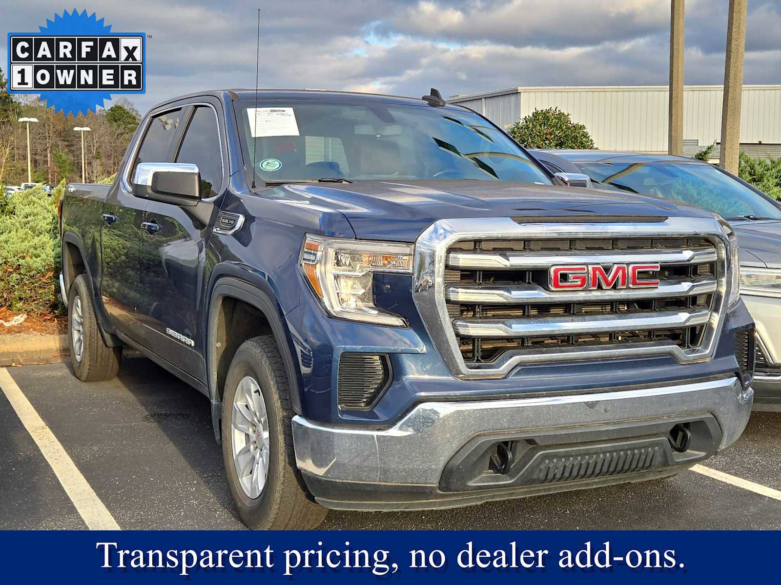 Used 2021 GMC Sierra 1500 SLE image 1
