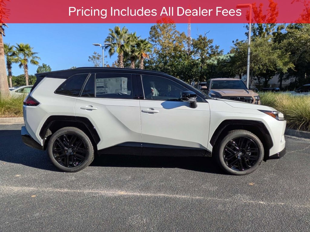 New 2026 Toyota RAV4 XSE AWD/4WD image 4