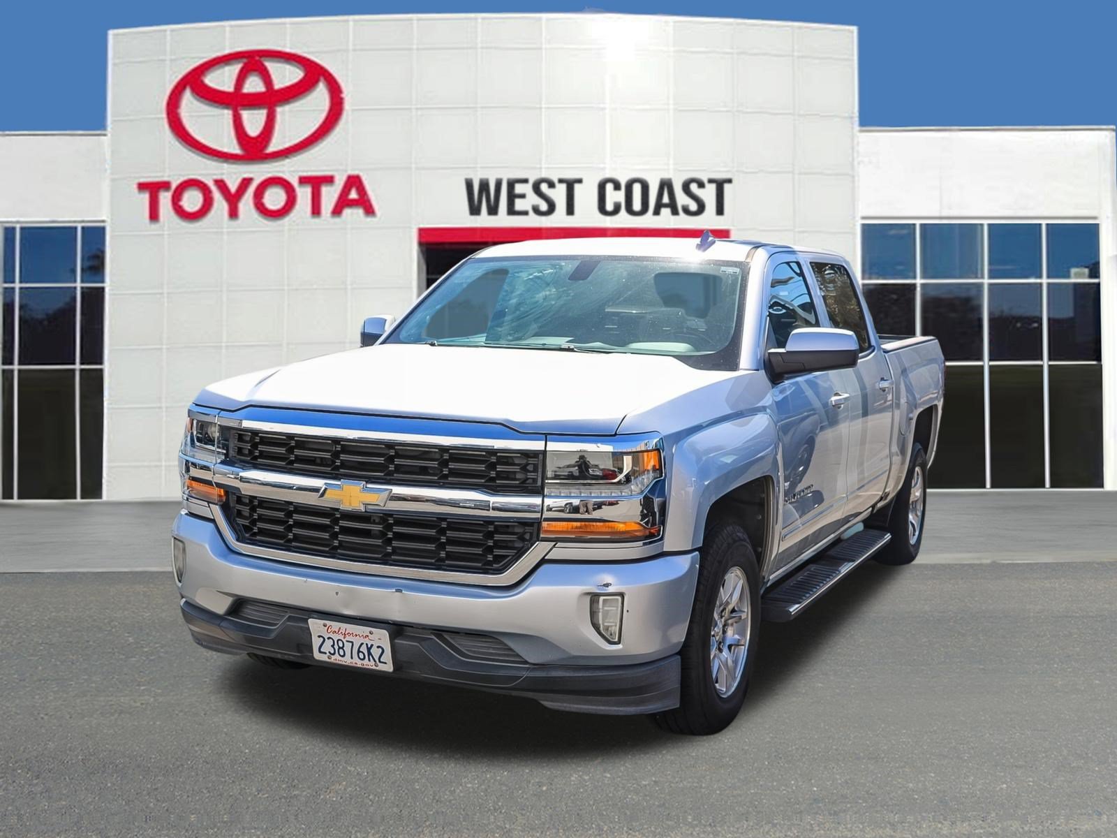 Used 2018 Chevrolet Silverado 1500 LT w/ LT Eassist Package