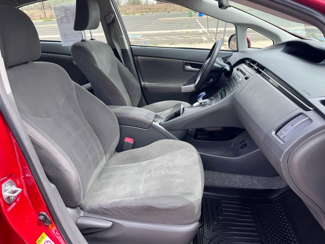 Used 2011 Toyota Prius Three FWD image 24