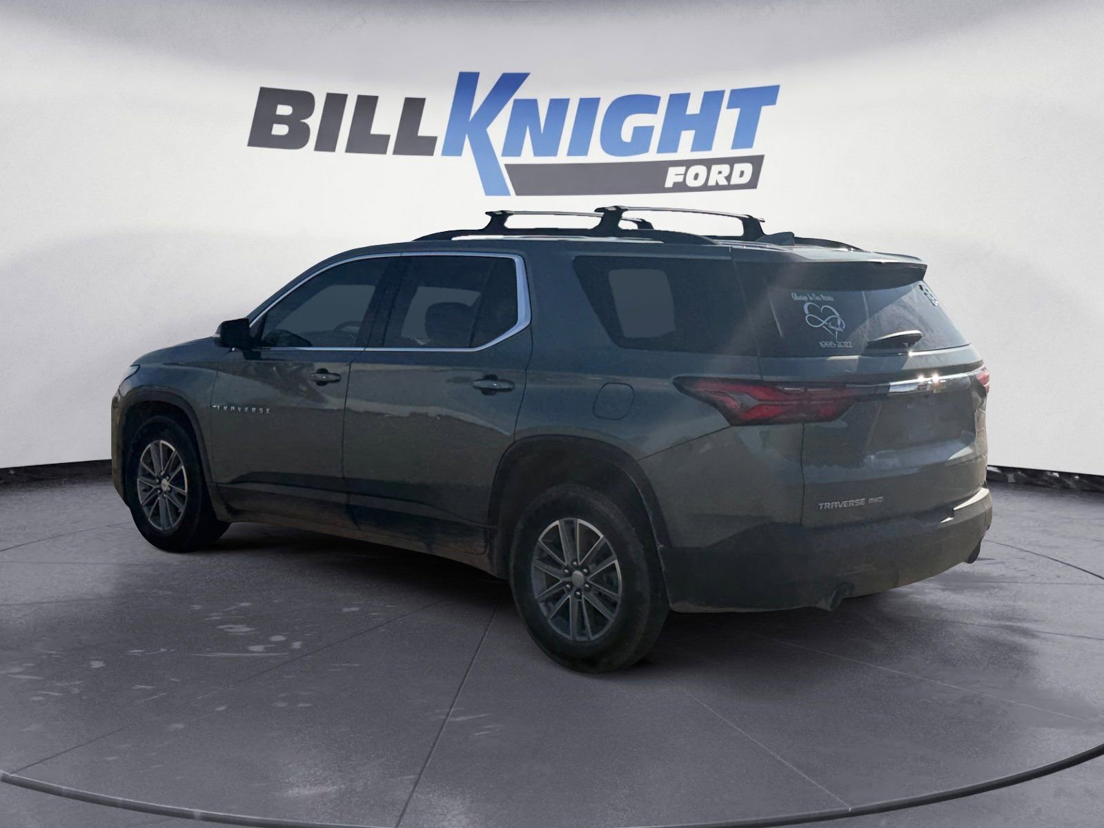 Used 2023 Chevrolet Traverse LT w/ LPO, Floor Liner Package image 3