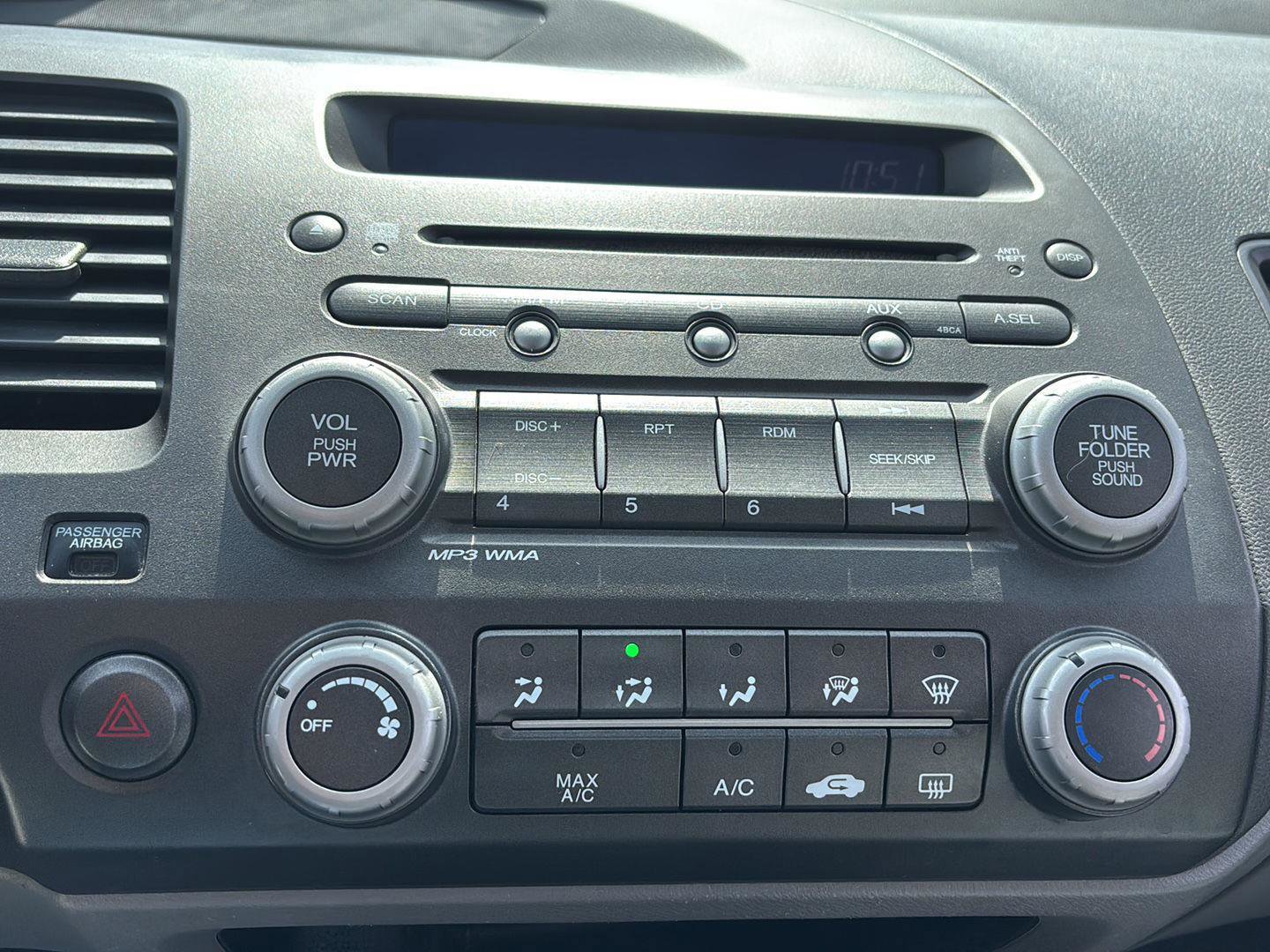 Used 2011 Honda Civic LX image 31