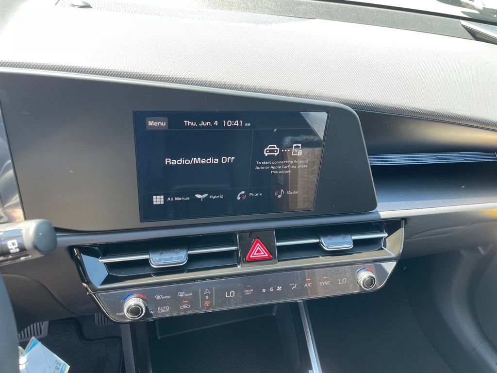 New 2026 Kia Niro LX FWD image 12