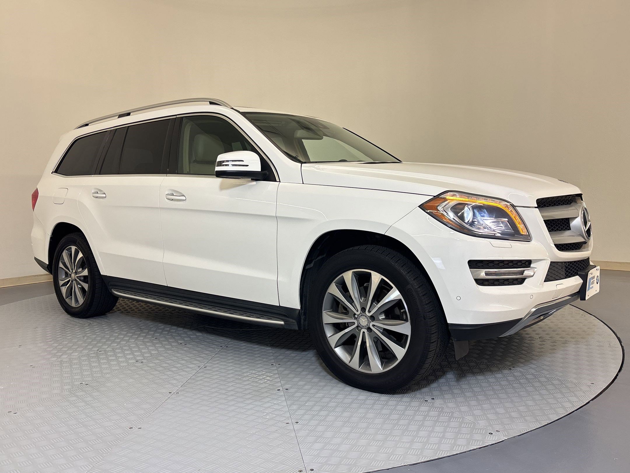 Used 2016 Mercedes-Benz GL 450 4MATIC image 7