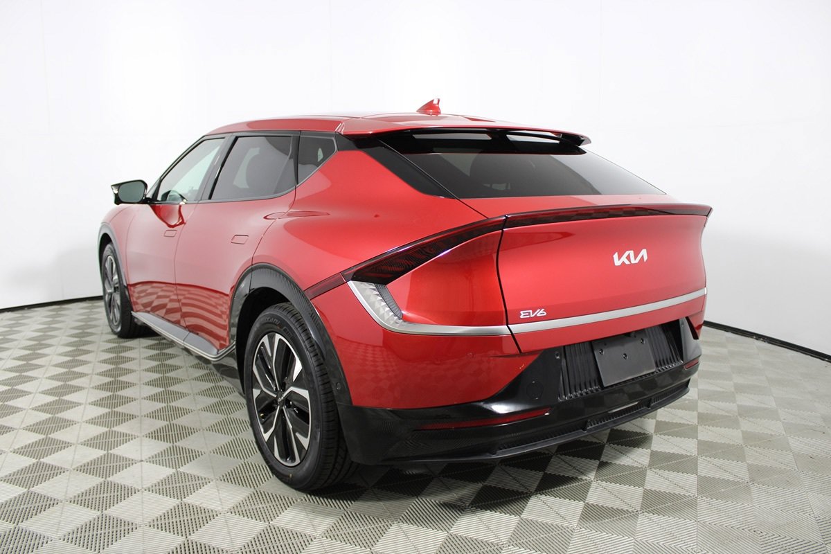 Used 2023 Kia EV6 Wind w/ Wind Technology Package RWD image 10