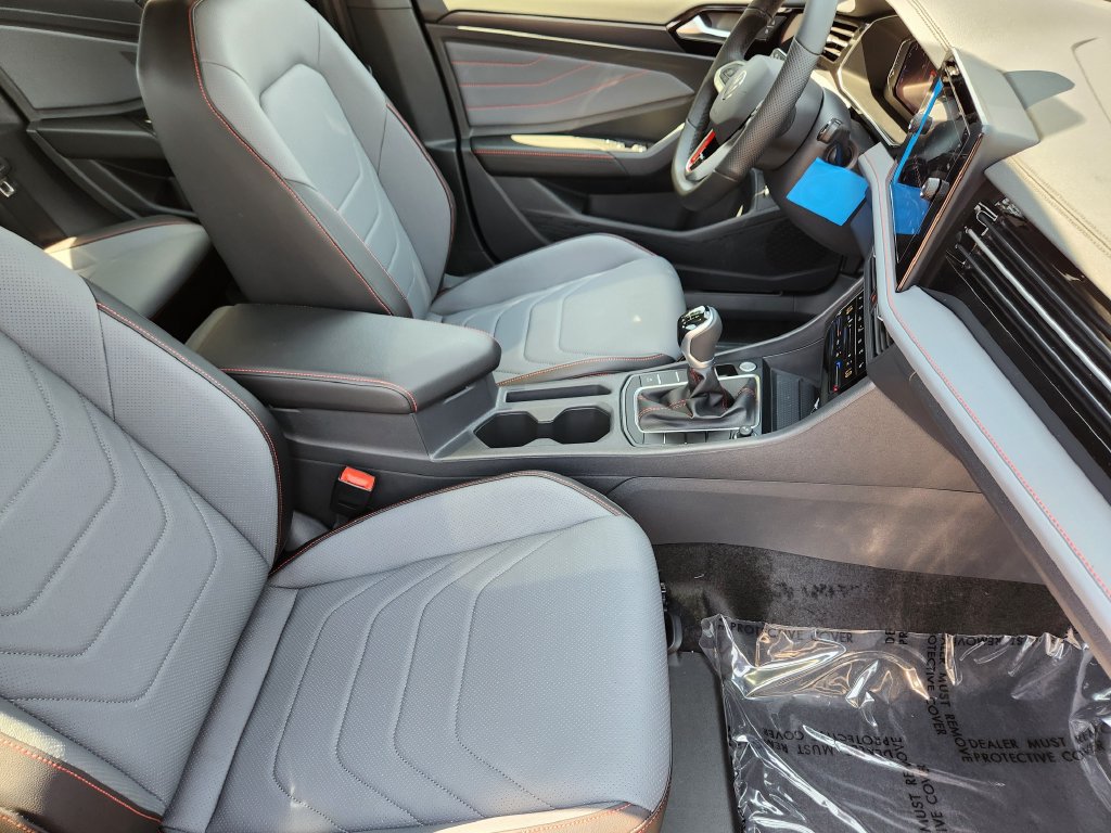 New 2026 Volkswagen Jetta GLI Autobahn FWD image 4