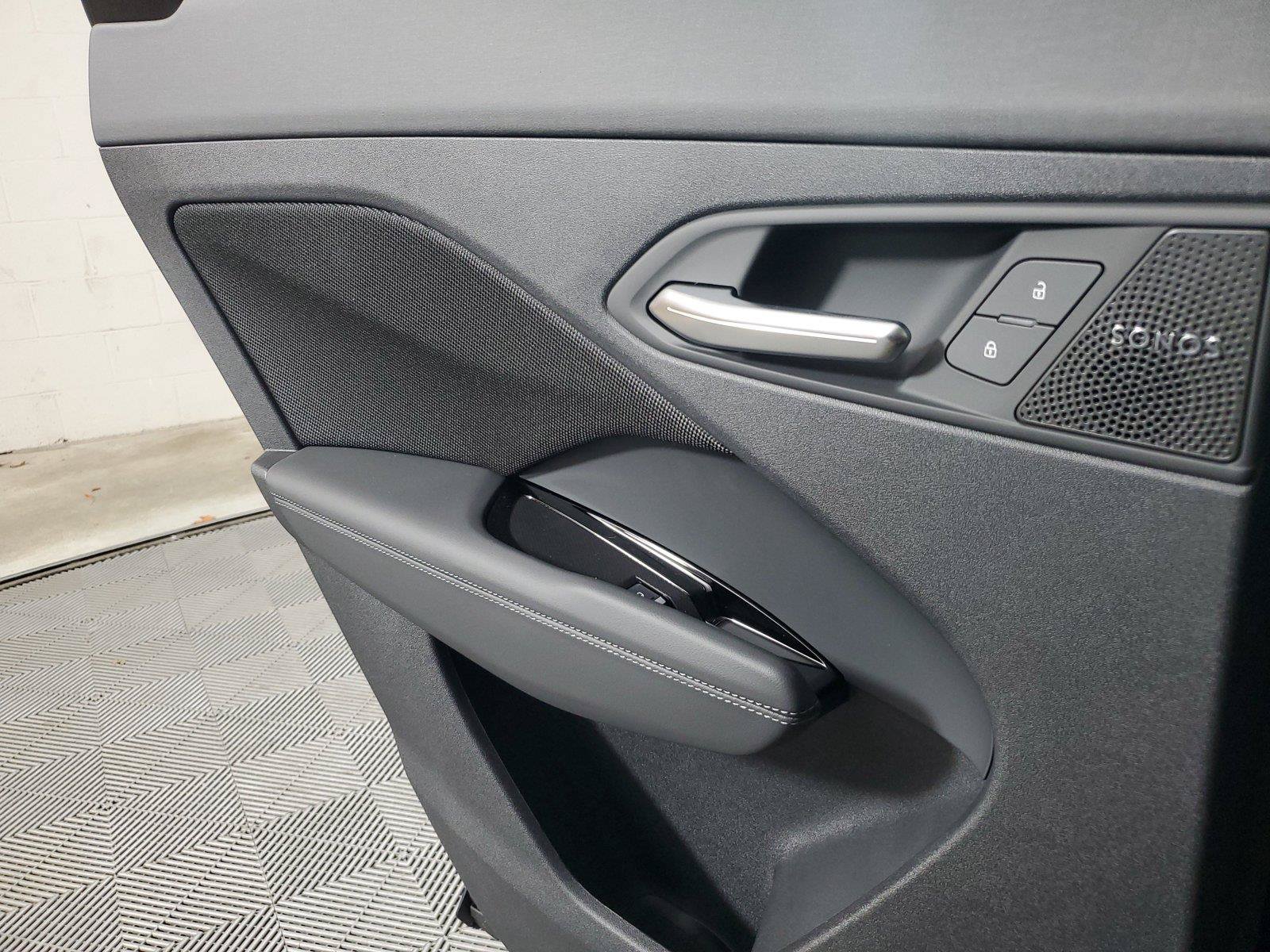 New 2026 Audi Q3 quattro 2.0T AWD/4WD image 18