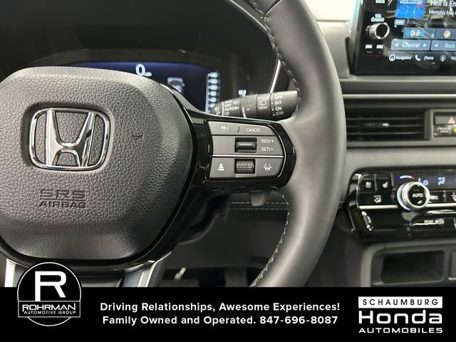 Used 2025 Honda Pilot Elite image 12