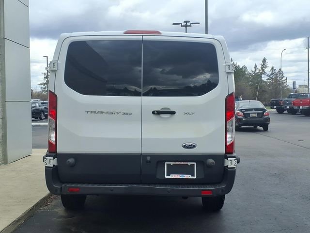 Used 2018 Ford Transit 350 XLT image 4