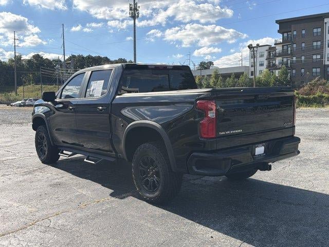 Used 2023 Chevrolet Silverado 1500 ZR2 w/ Technology Package AWD/4WD image 7