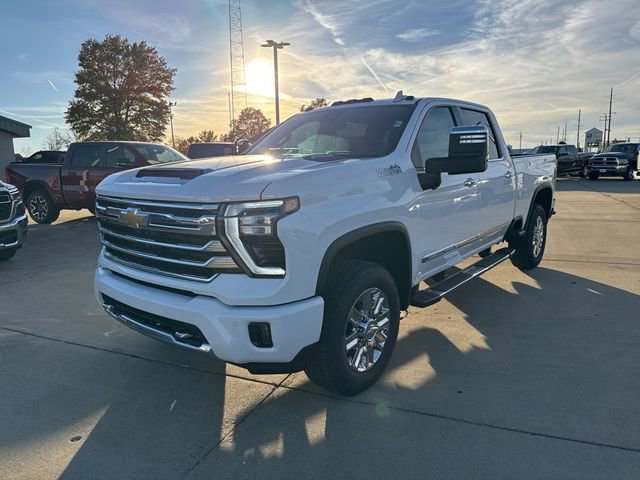 New 2026 Chevrolet Silverado 3500 High Country w/ Technology Package image 3