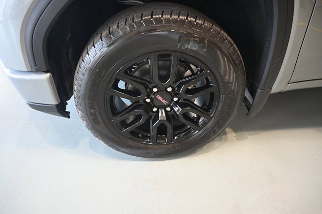 New 2026 GMC Sierra 1500 Elevation image 25
