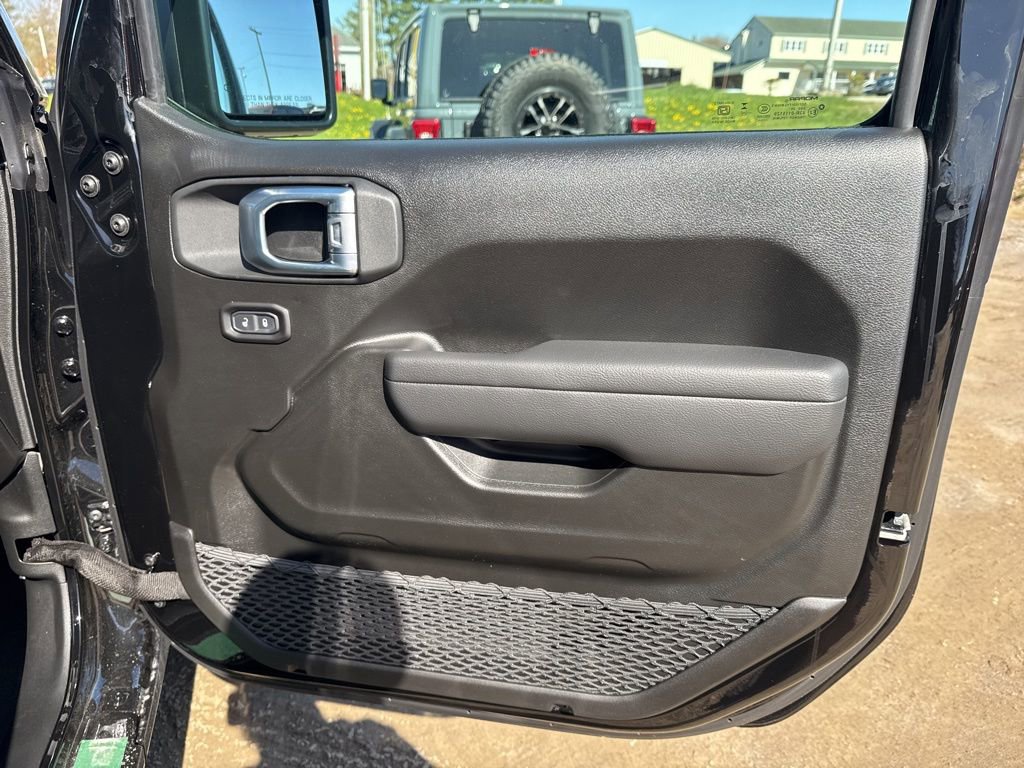 New 2026 Jeep Wrangler Unlimited Sport AWD/4WD image 28
