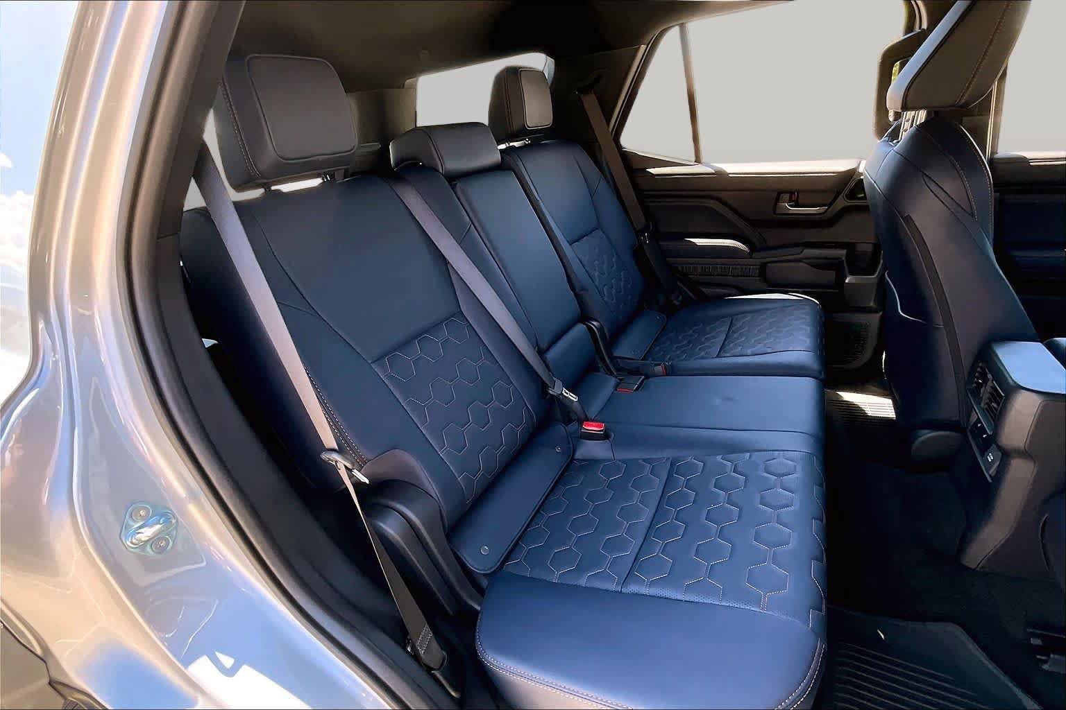 Used 2026 Toyota 4Runner Platinum AWD/4WD image 19
