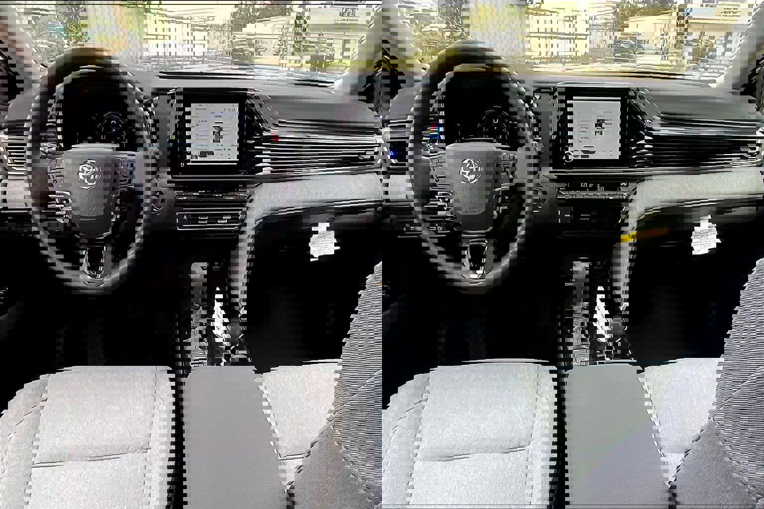 New 2026 Toyota Camry LE image 5