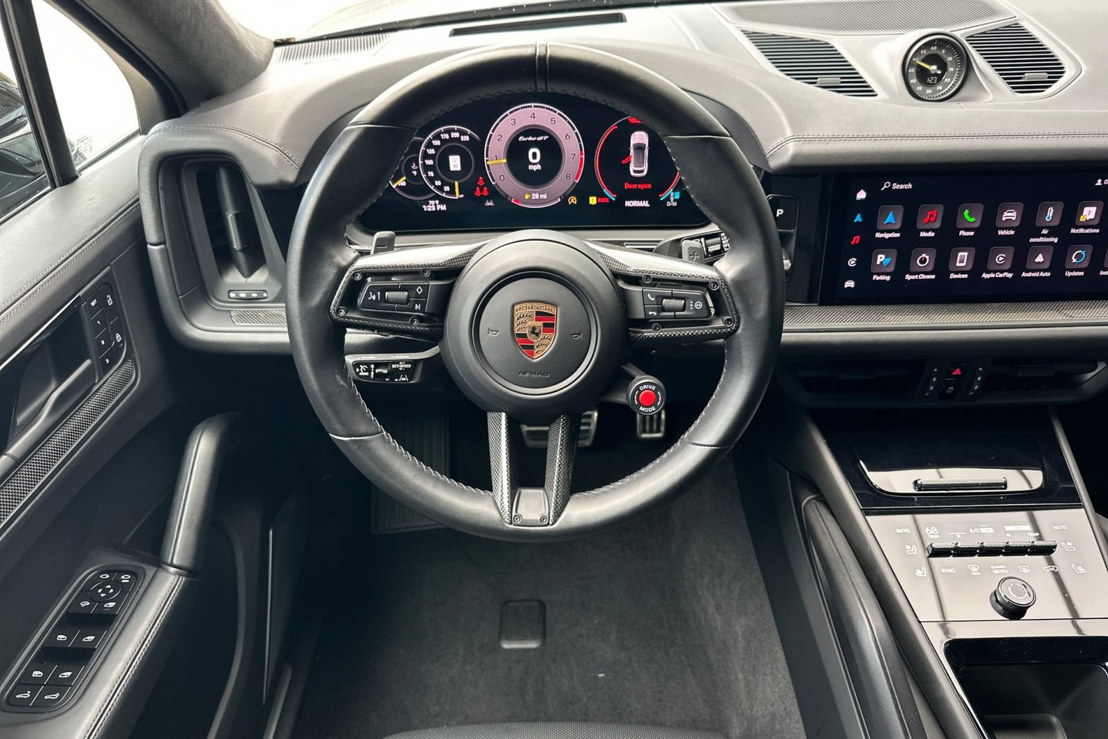 Certified 2024 Porsche Cayenne Turbo GT AWD/4WD image 16