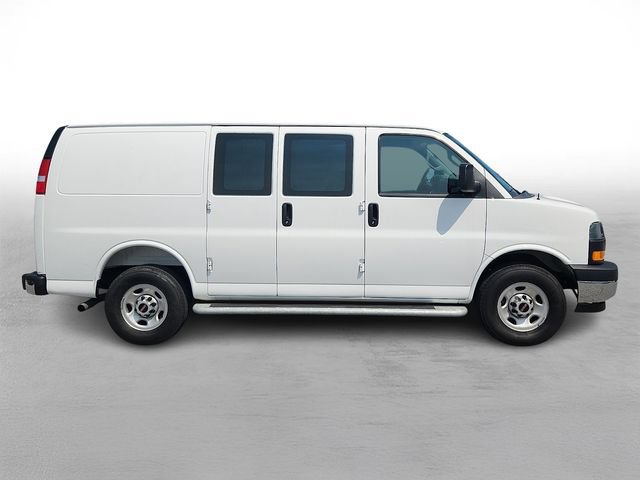 Used 2025 GMC Savana 2500 w/ Driver Convenience Package RWD image 7