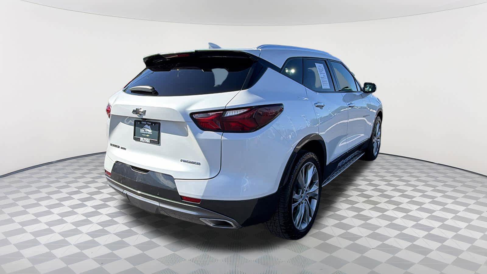 Used 2022 Chevrolet Blazer Premier w/ Enhanced Convenience Package AWD/4WD image 5