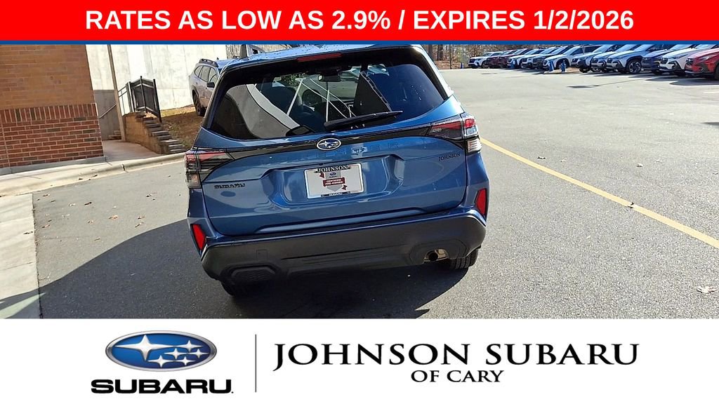 Used 2025 Subaru Forester Premium w/ Protection Package image 8