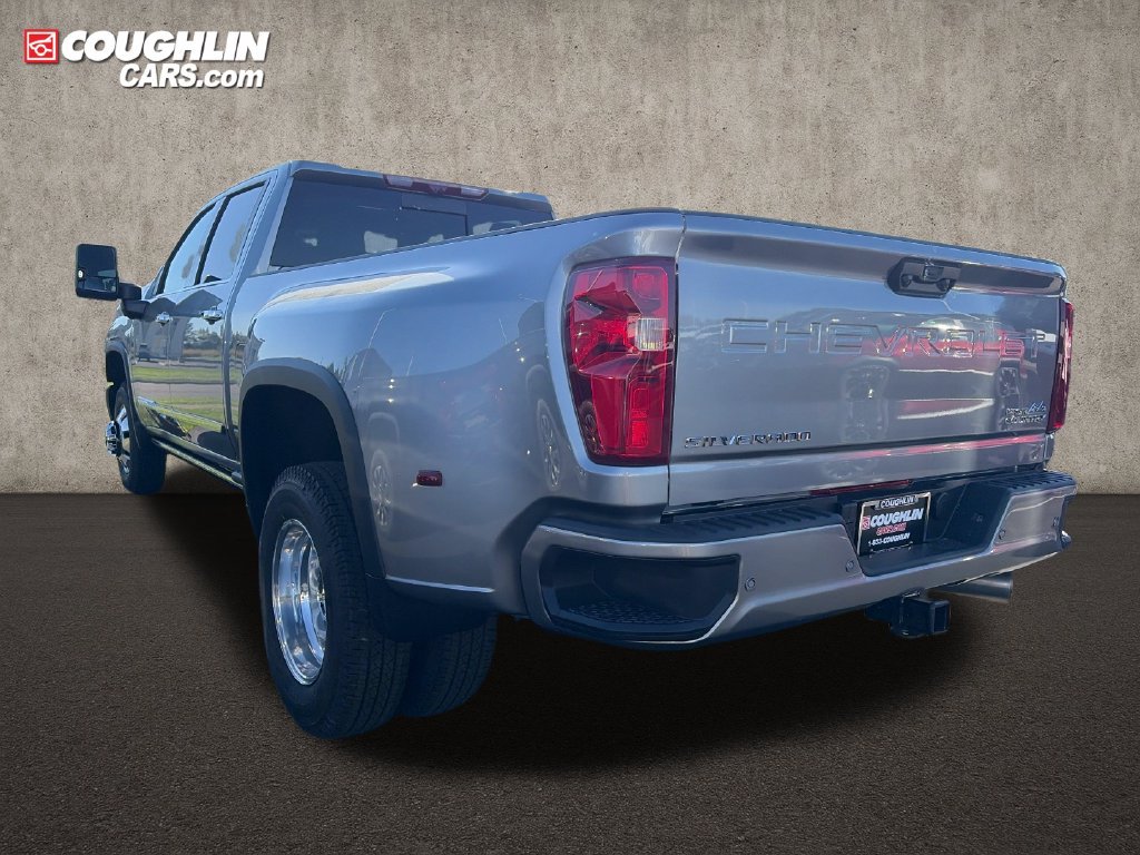 New 2026 Chevrolet Silverado 3500 High Country w/ High Country Premium Package AWD/4WD image 5