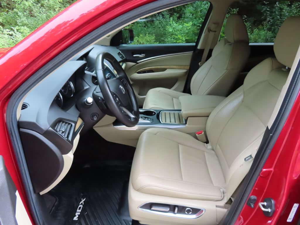 Used 2019 Acura MDX w/ Technology Package AWD/4WD image 25
