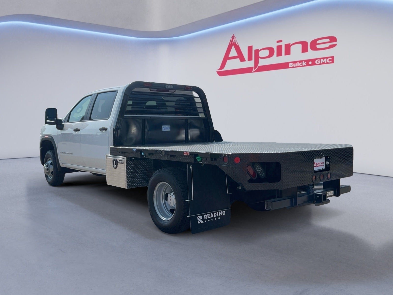New 2026 GMC Sierra 3500 Pro w/ Convenience Package AWD/4WD image 3