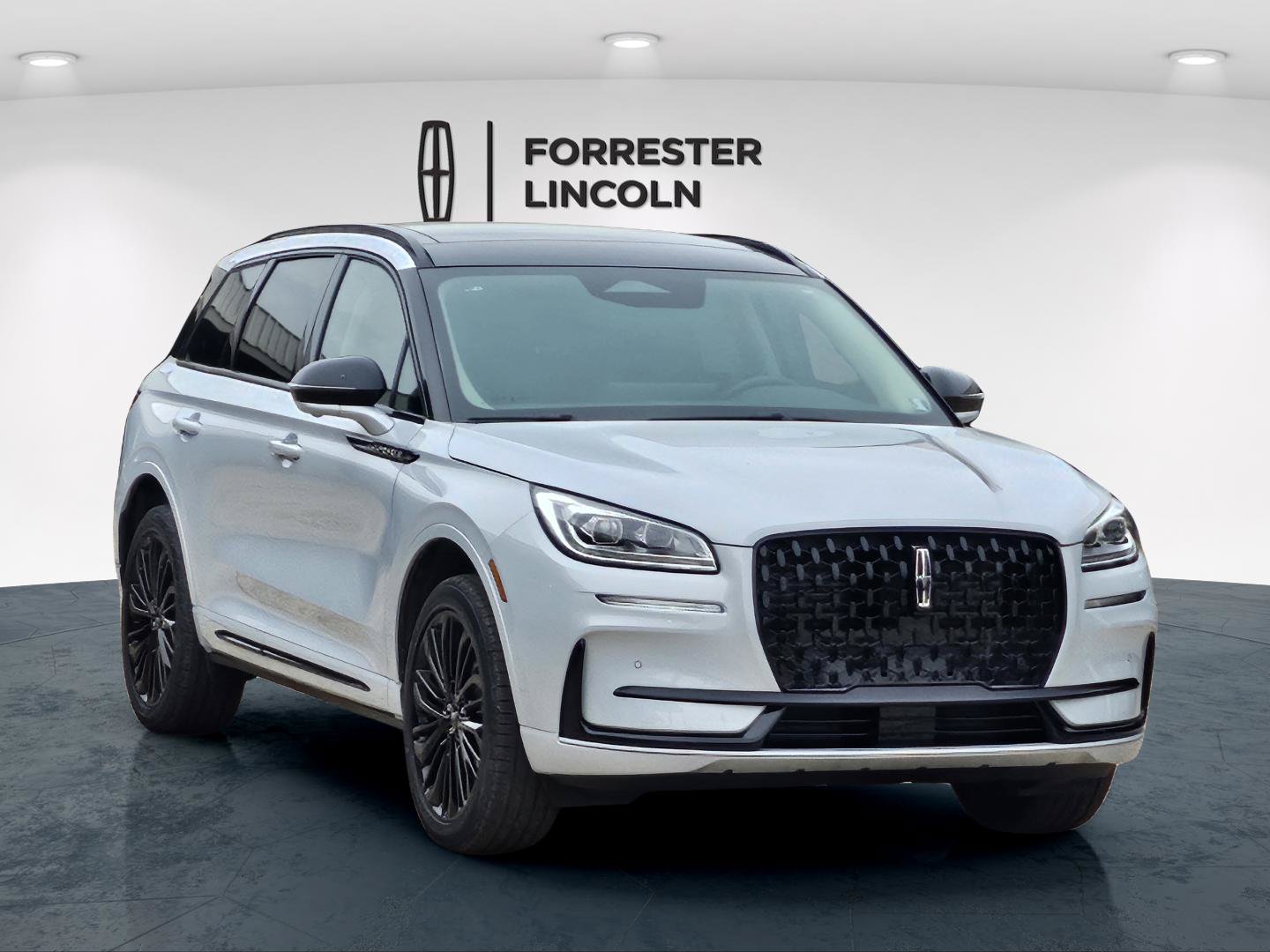 New 2026 Lincoln Corsair Reserve w/ Jet Appearance Package